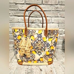 NWT White House Black Market Oversized Lemon Sunshine Market Tote RARE